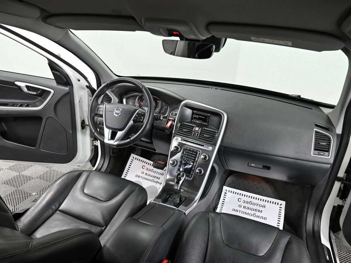 Volvo XC60 б/у, 2014, Автоматическая. Фото: #9