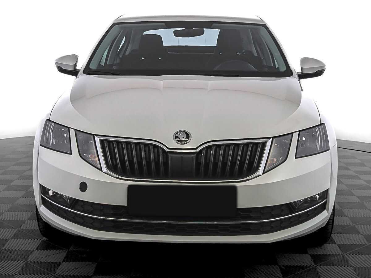 Skoda Octavia б/у, 2018, Автоматическая. Фото: #1