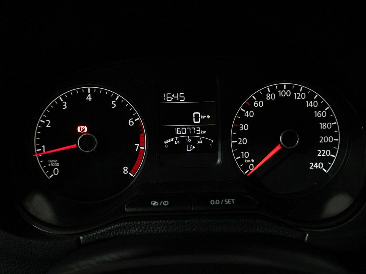 Volkswagen Polo б/у, 2016, Механическая. Фото: #11