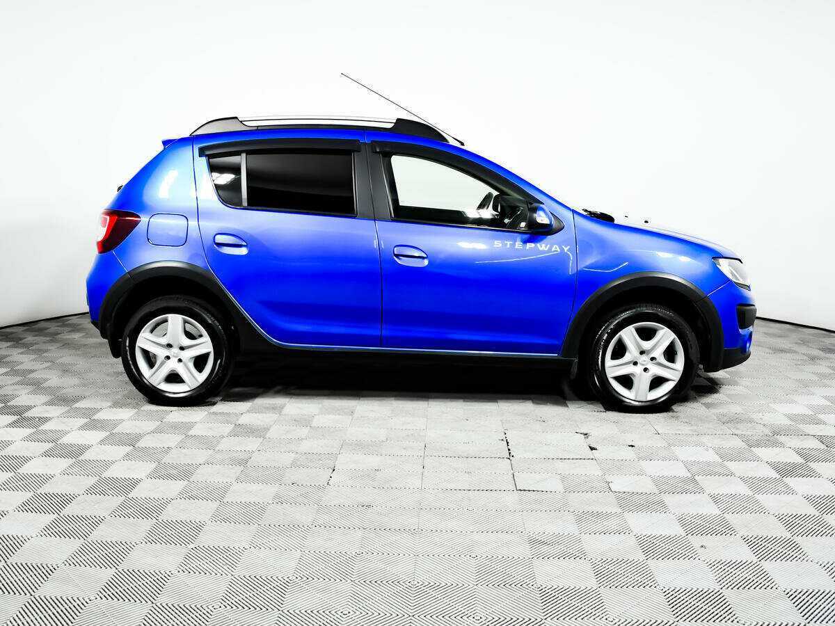 Renault Sandero б/у, 2016, Автоматическая. Фото: #3
