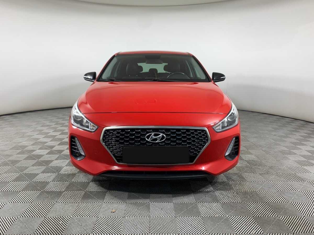 Hyundai i30 б/у, 2017, Автоматическая. Фото: #1