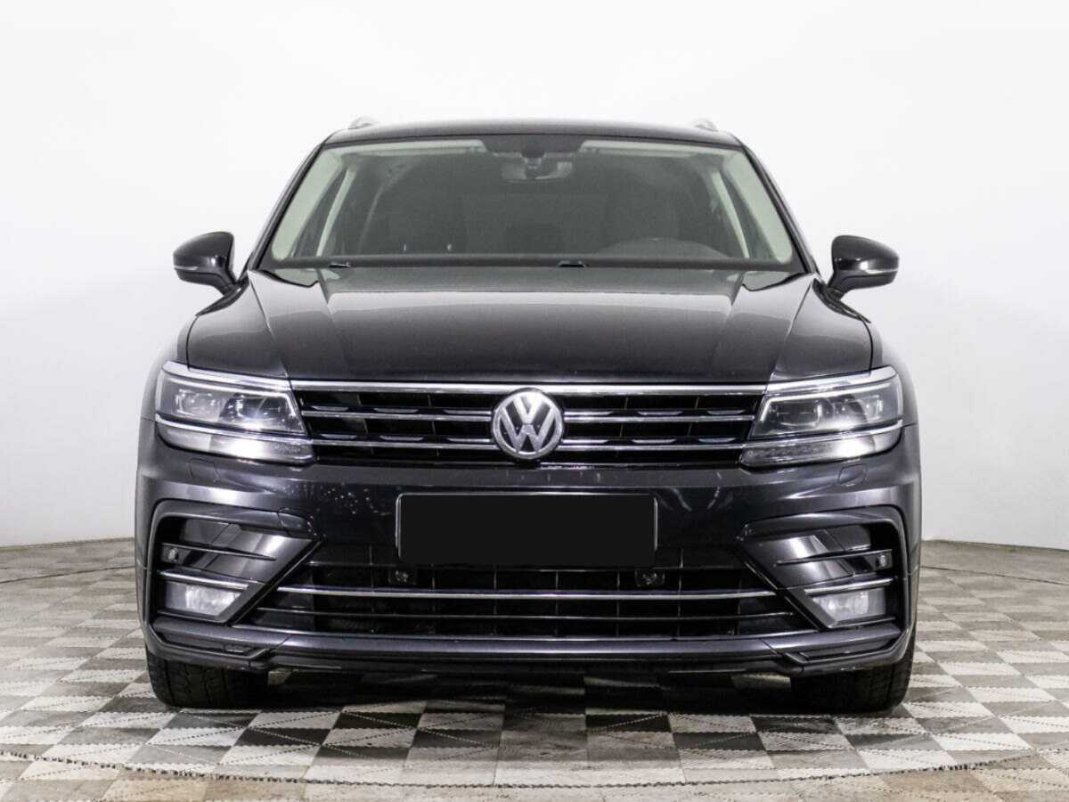 Volkswagen Tiguan б/у, 2018, Роботизированная. Фото: #1