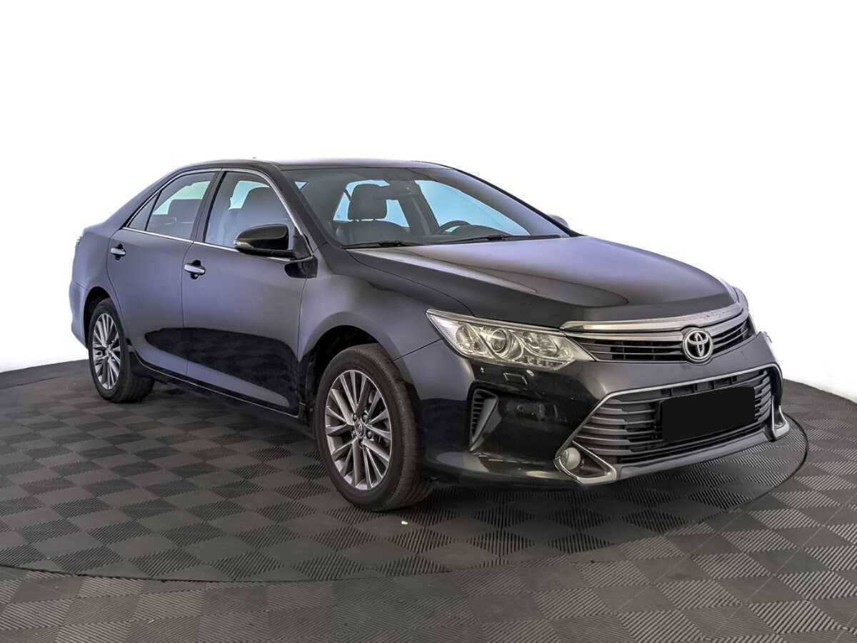 Toyota Camry б/у, 2017, Автоматическая. Фото: #2