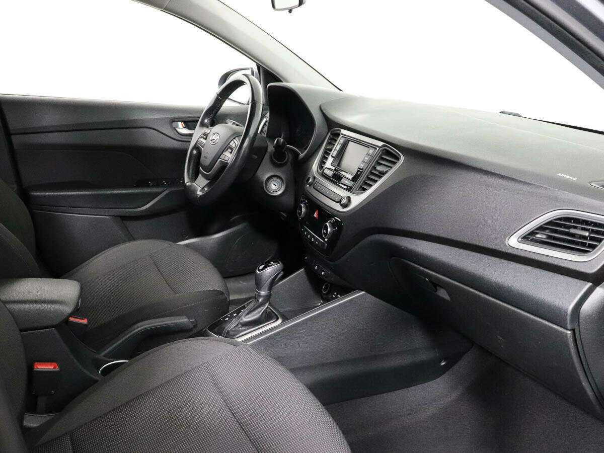 Hyundai Solaris б/у, 2017, Автоматическая. Фото: #5