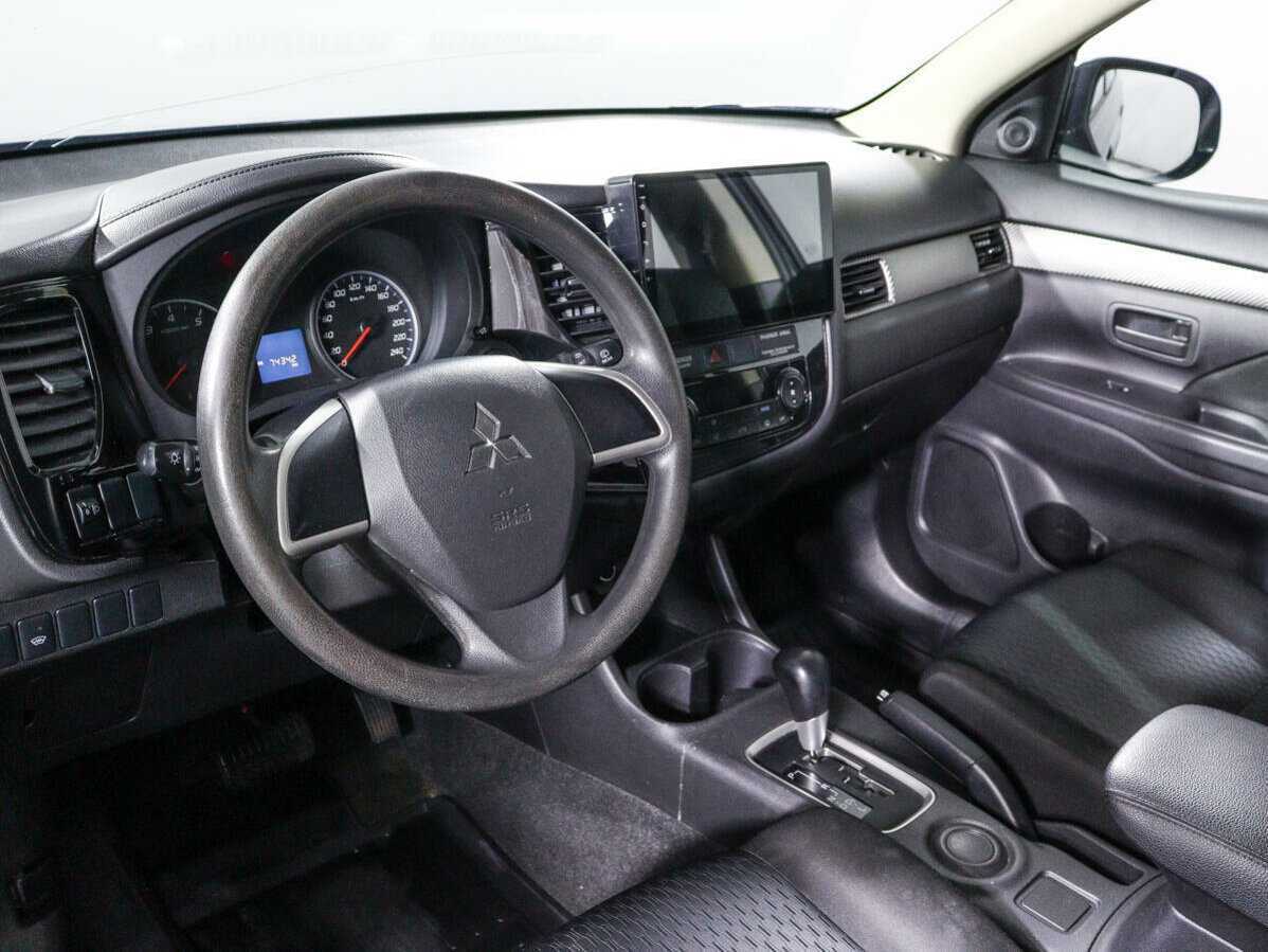 Mitsubishi Outlander б/у, 2015, Вариатор. Фото: #11