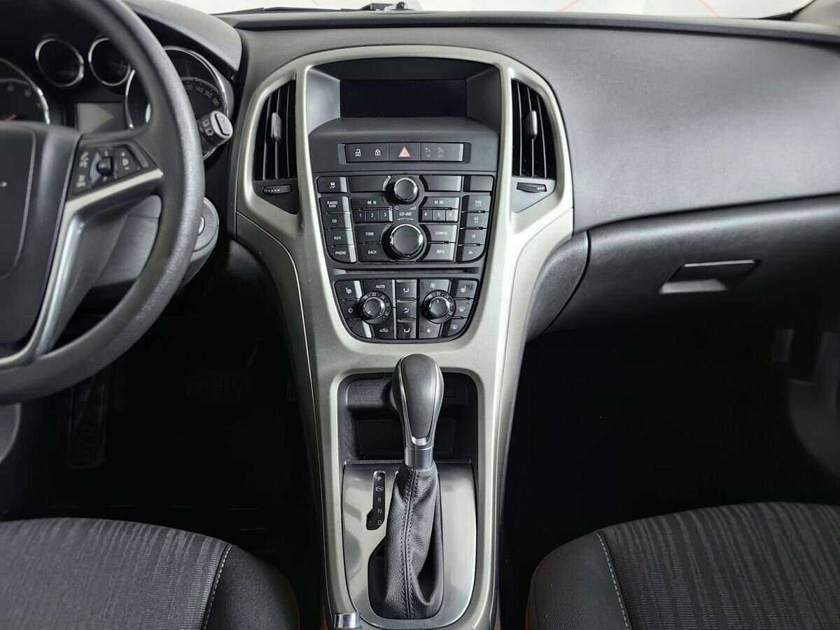 Opel Astra б/у, 2012, Автоматическая. Фото: #8