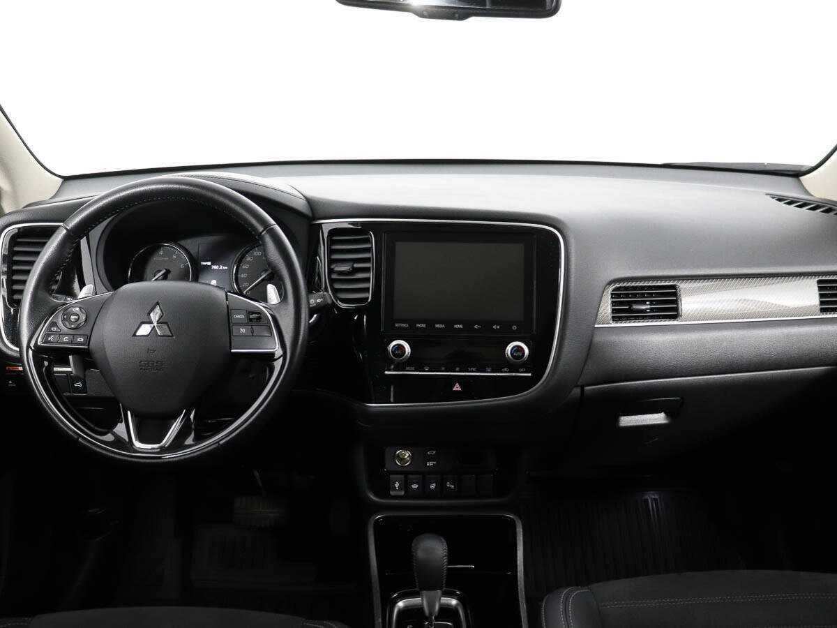 Mitsubishi Outlander б/у, 2022, Вариатор. Фото: #12