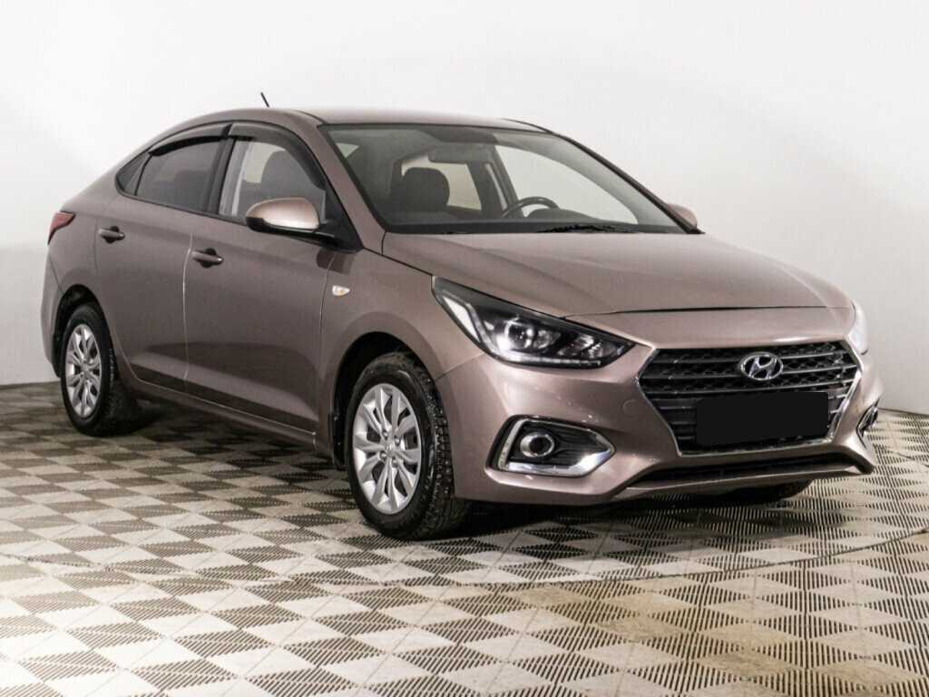 Hyundai Solaris б/у, 2018, Механическая. Фото: #2