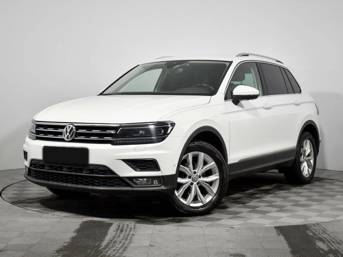 Volkswagen Tiguan б/у, 2020, Роботизированная. Посмотреть фото