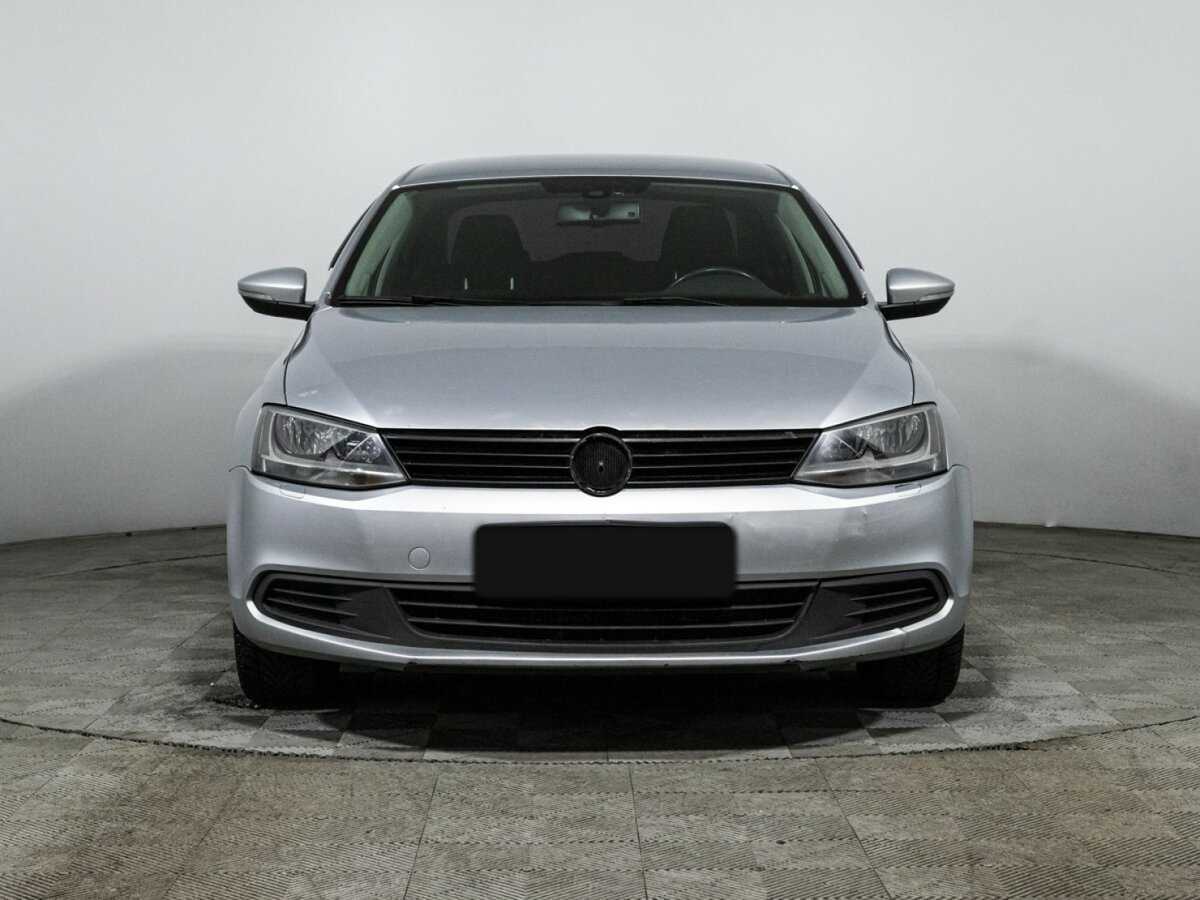 Volkswagen Jetta б/у, 2012, Автоматическая. Фото: #1