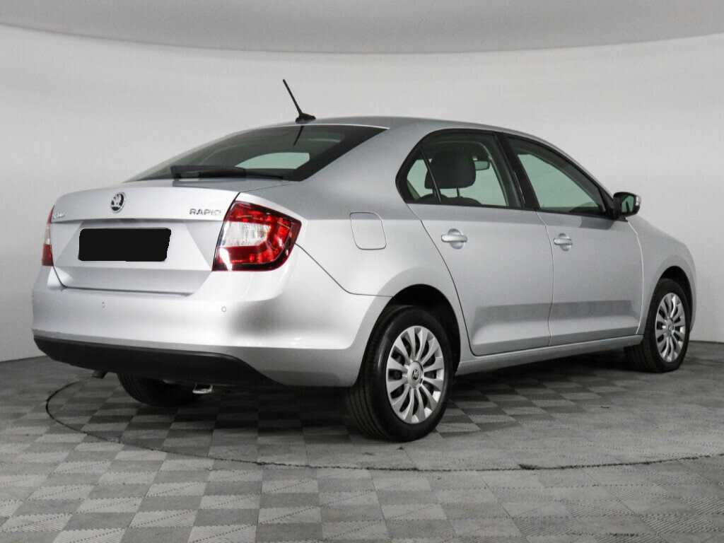 Skoda Rapid б/у, 2018, Механическая. Фото: #4