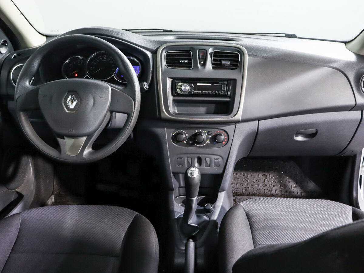 Renault Logan б/у, 2014, Механическая. Фото: #9