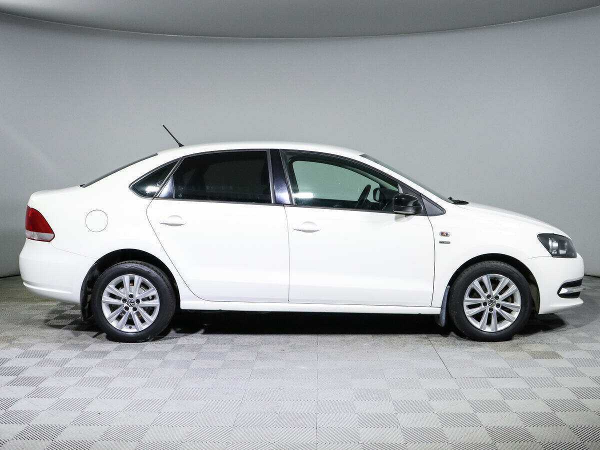 Volkswagen Polo б/у, 2013, Автоматическая. Фото: #3