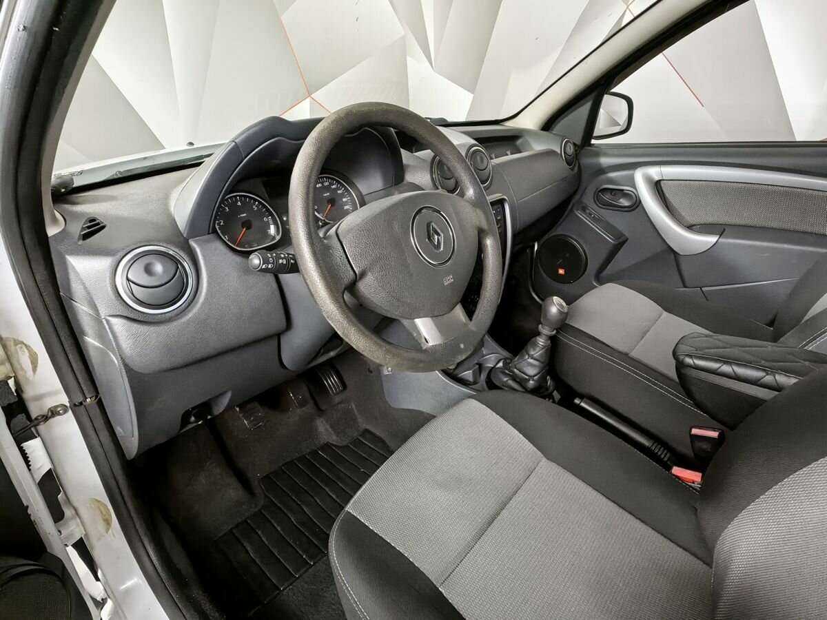 Renault Duster б/у, 2012, Механическая. Фото: #13