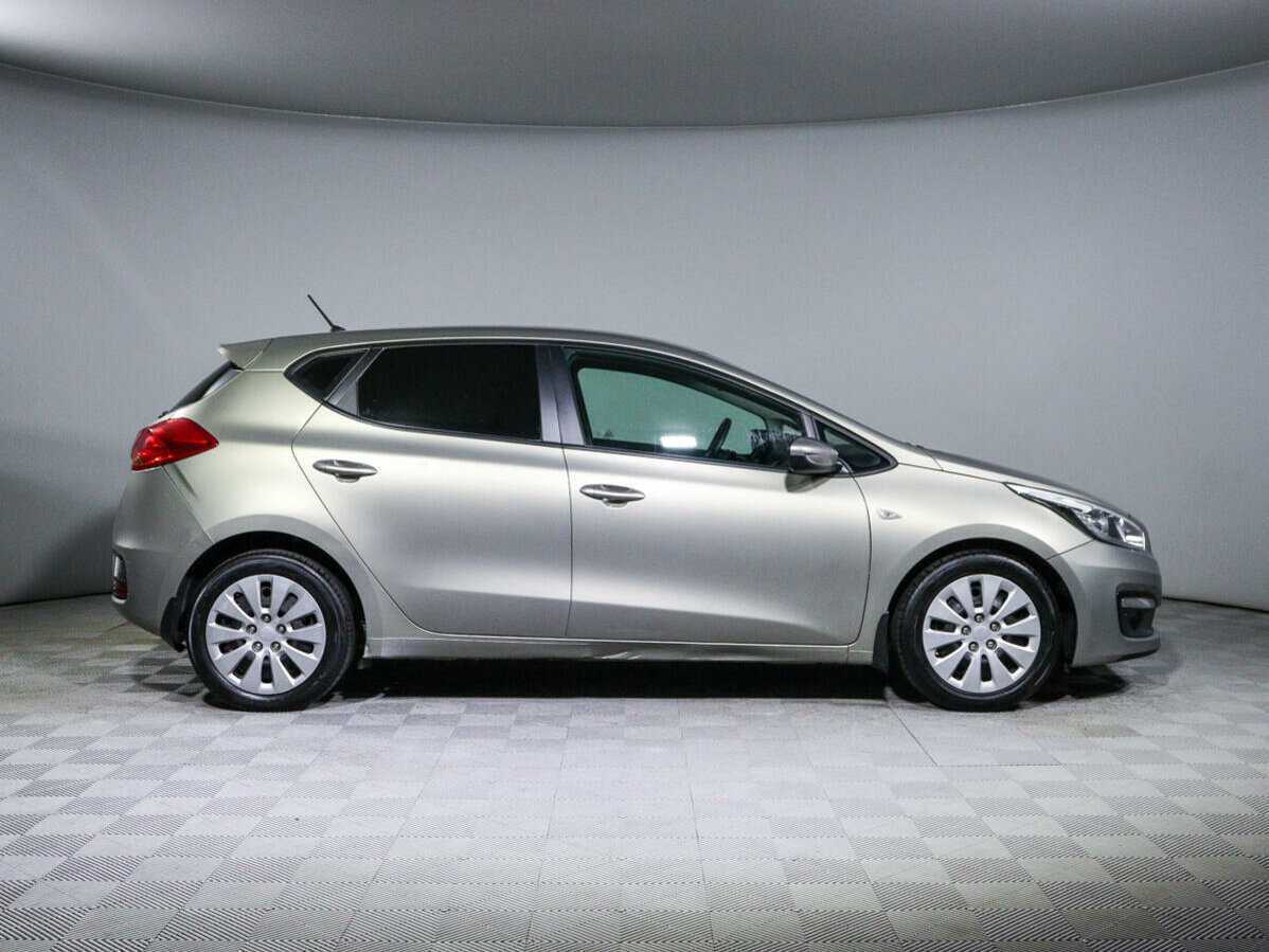 Kia Ceed б/у, 2015, Автоматическая. Фото: #3