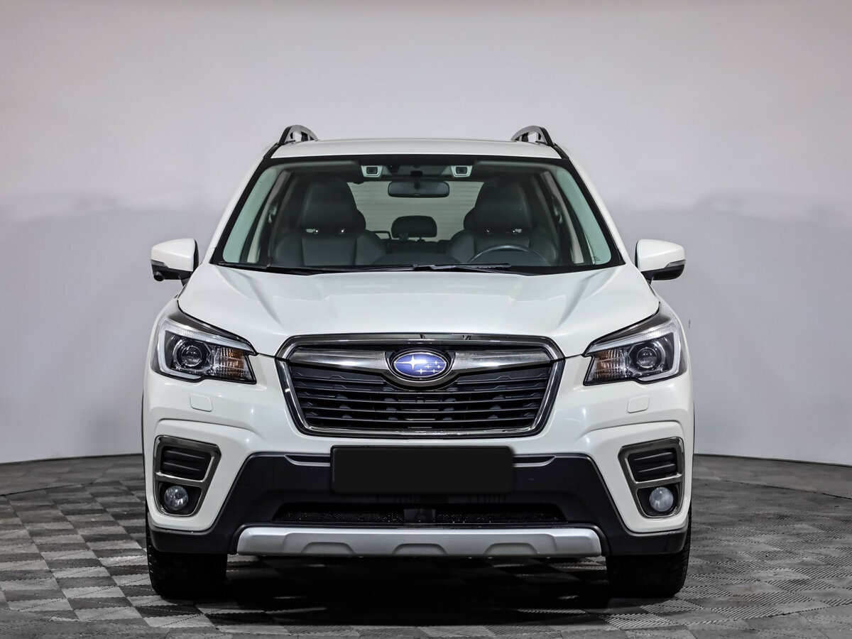 Subaru Forester б/у, 2018, Вариатор. Фото: #1