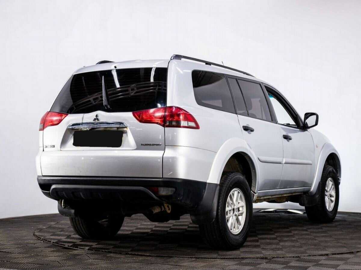 Mitsubishi Pajero Sport б/у, 2014, Механическая. Фото: #5