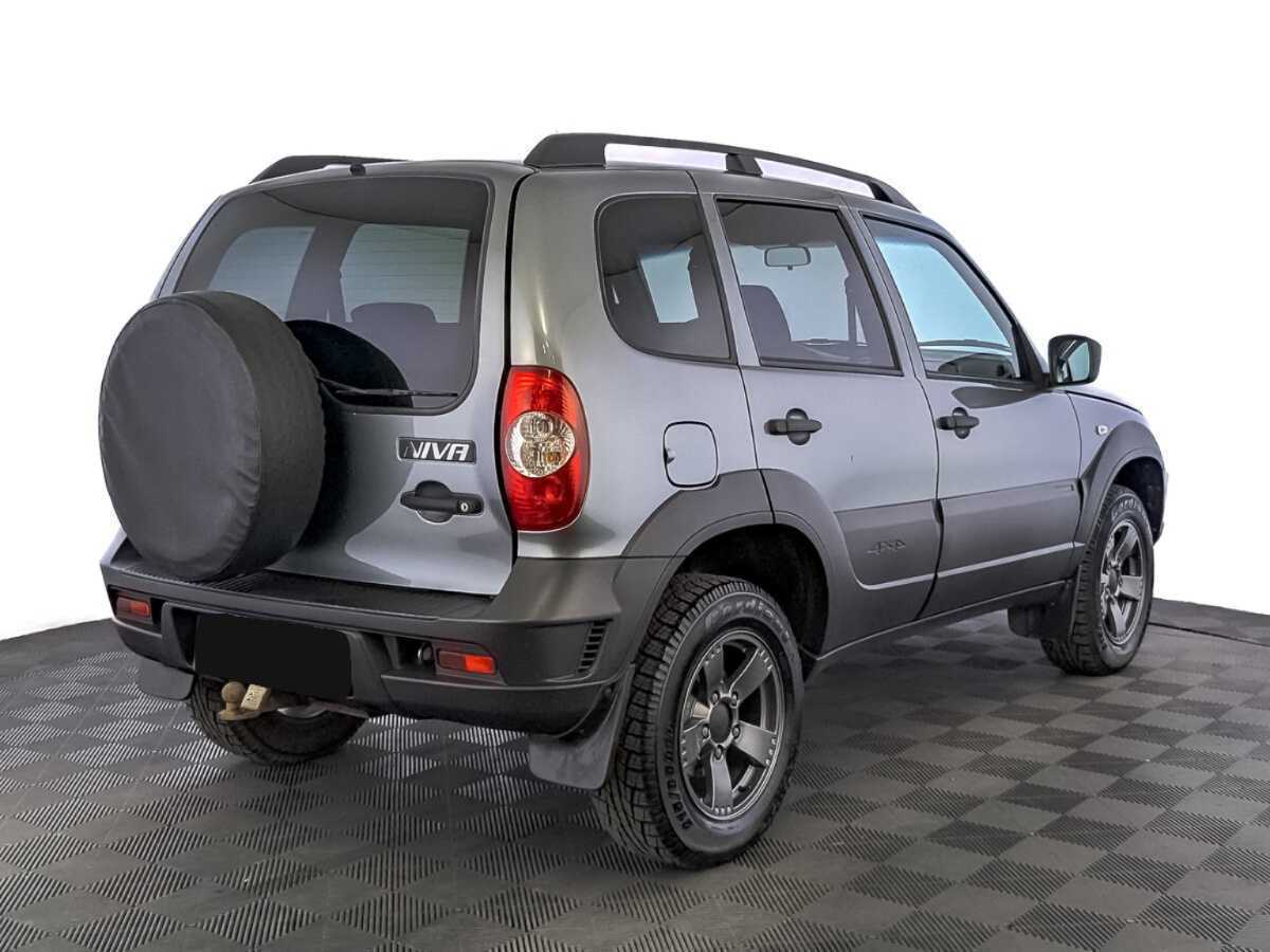 Chevrolet Niva б/у, 2019, Механическая. Фото: #4