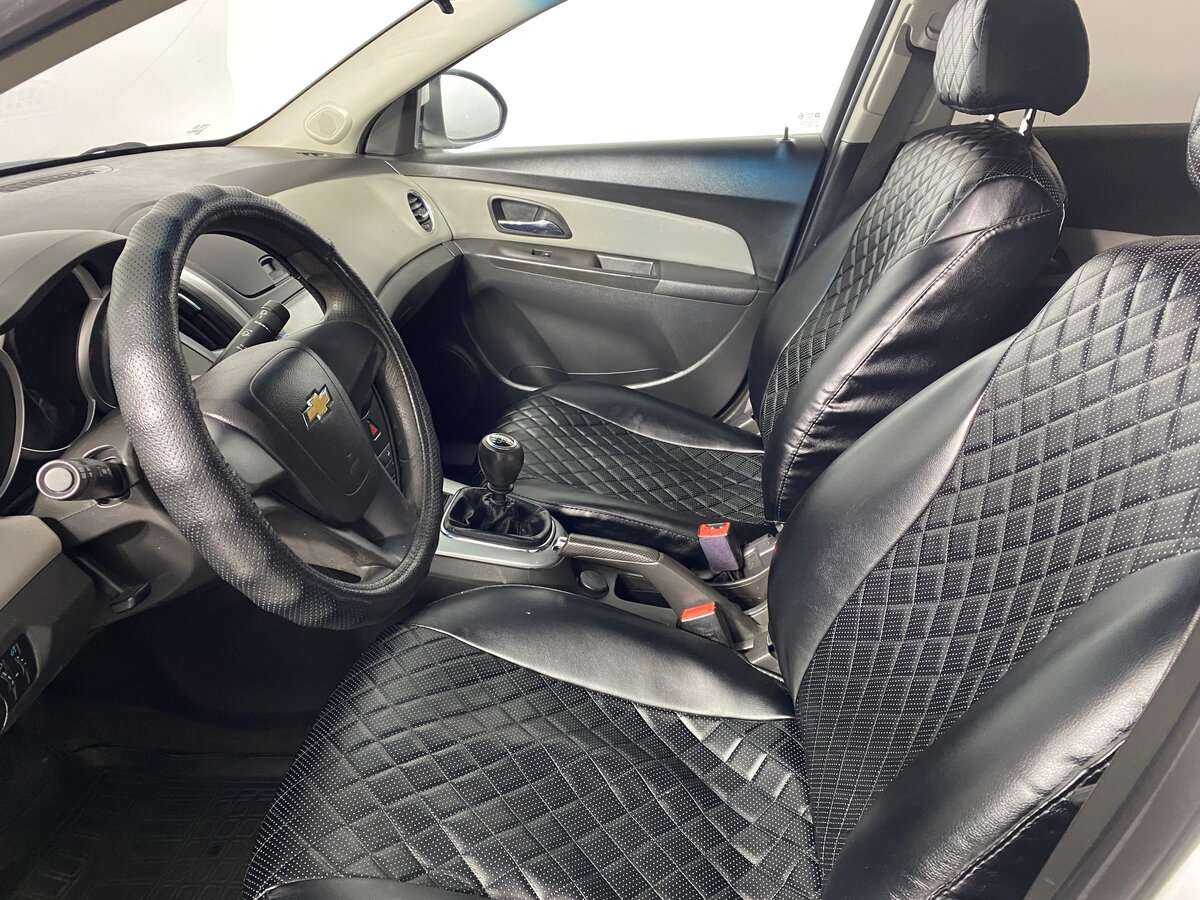 Chevrolet Cruze б/у, 2013, Механическая. Фото: #8