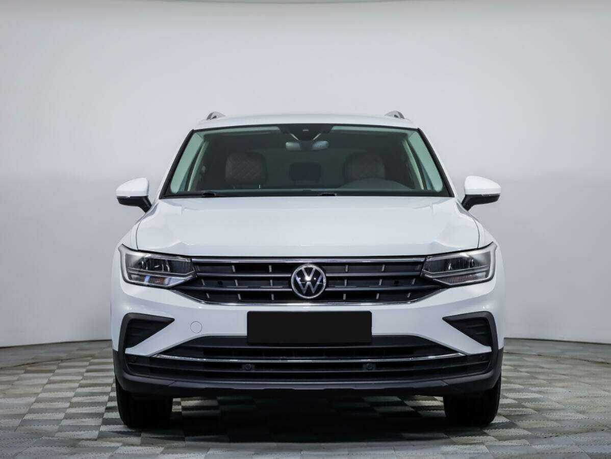 Volkswagen Tiguan б/у, 2020, Роботизированная. Фото: #0
