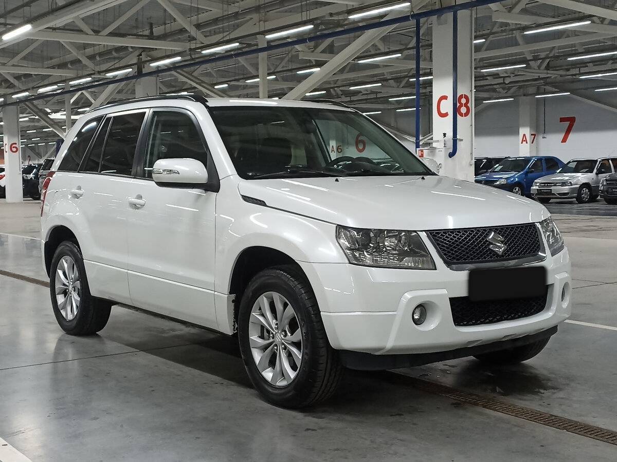 Suzuki Grand Vitara б/у, 2013, Автоматическая. Фото: #2