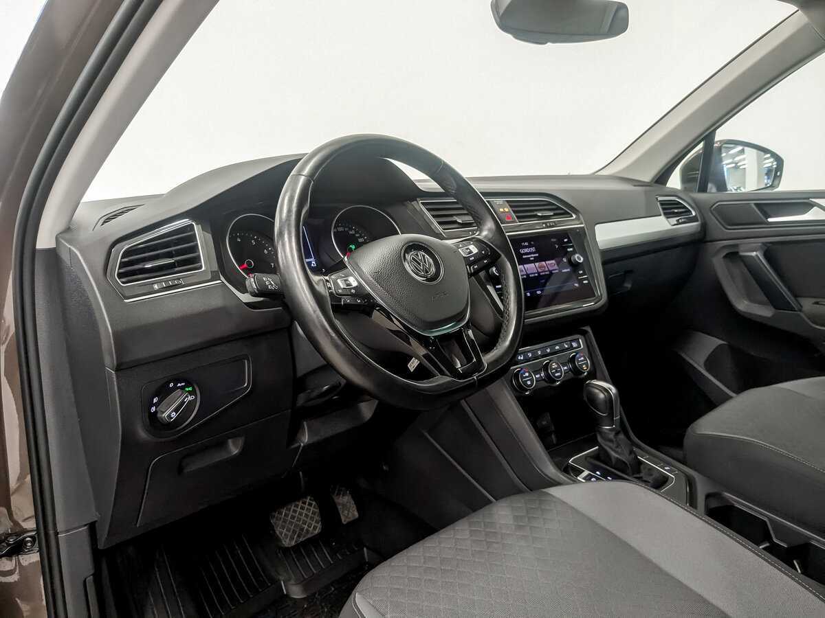 Volkswagen Tiguan б/у, 2019, Роботизированная. Фото: #15