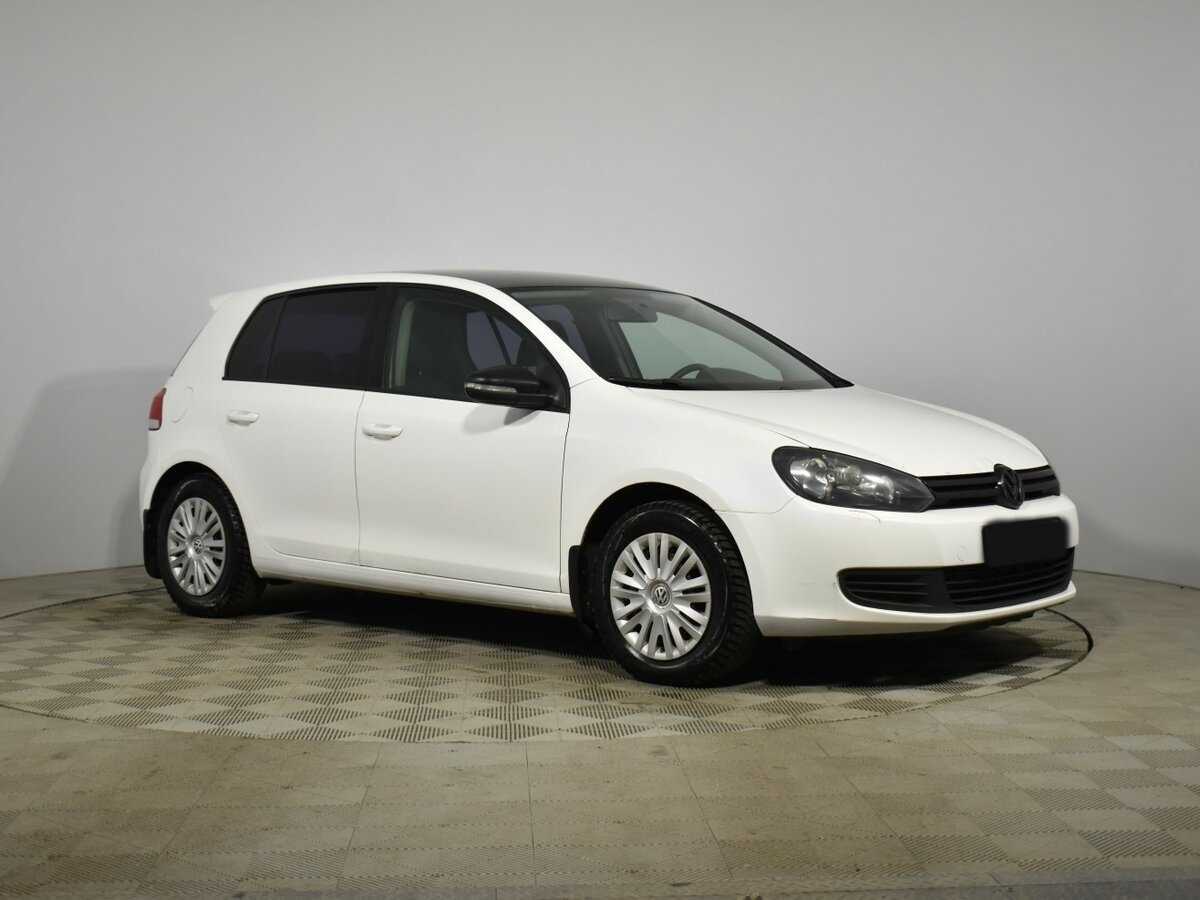 Volkswagen Golf б/у, 2012, Механическая. Фото: #2
