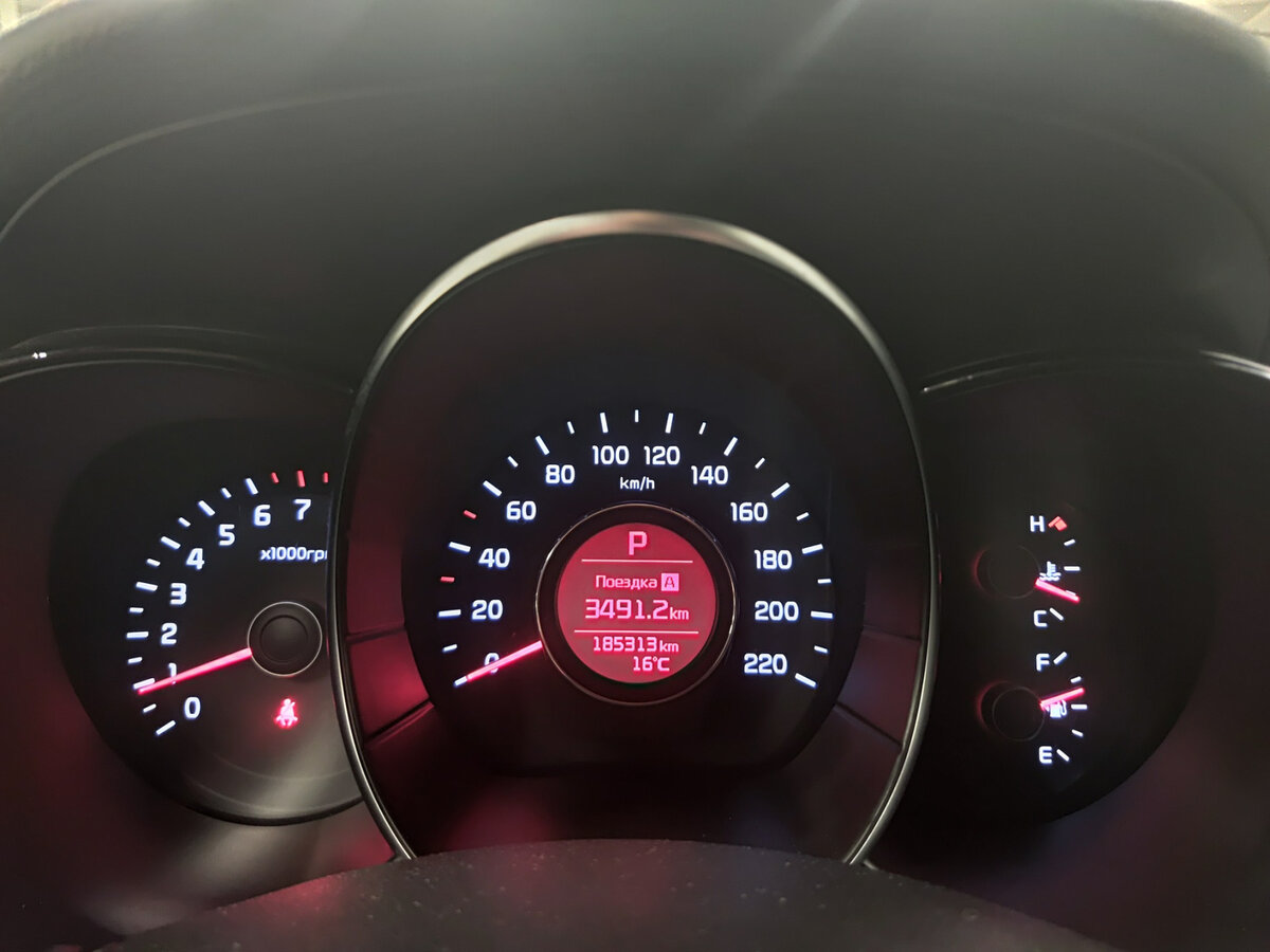 Kia Rio б/у, 2016, Автоматическая. Фото: #12