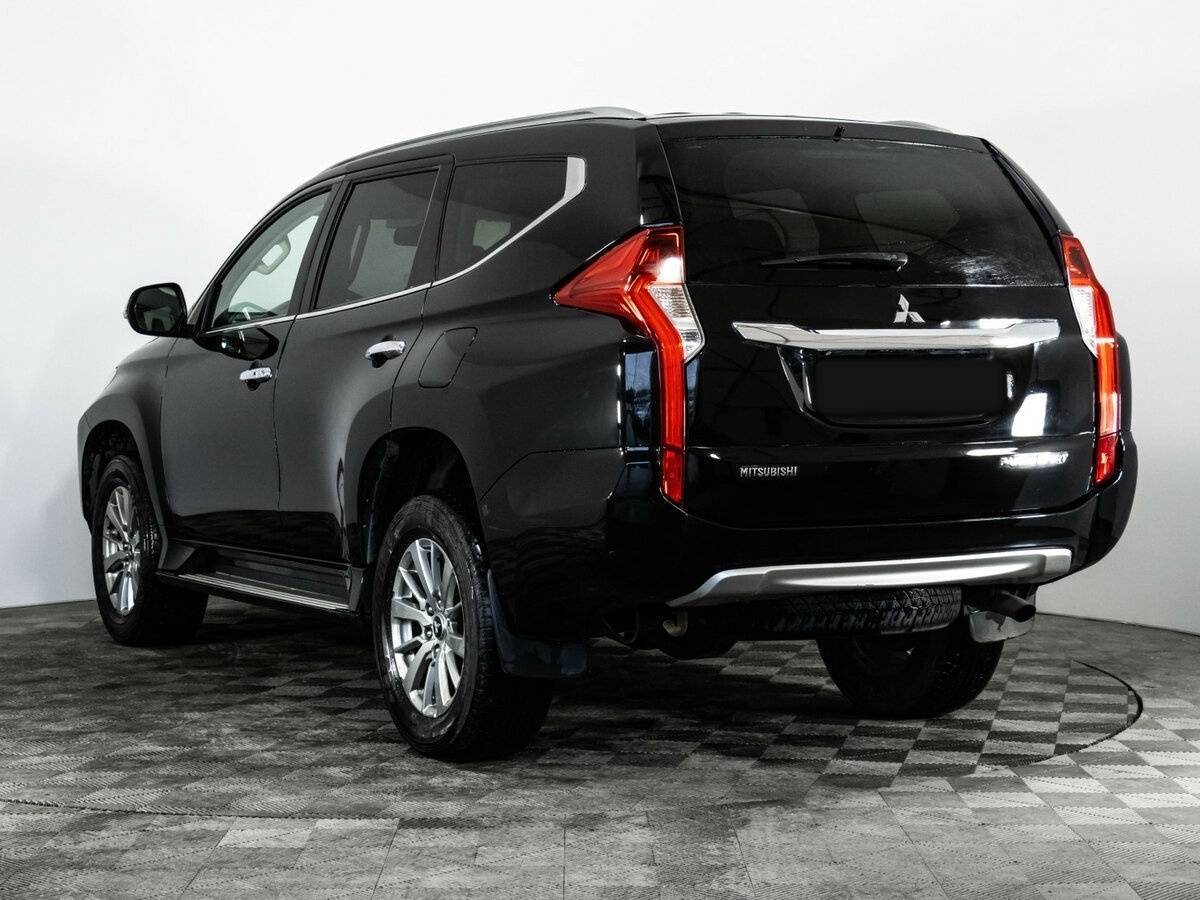 Mitsubishi Pajero Sport б/у, 2018, Автоматическая. Фото: #6