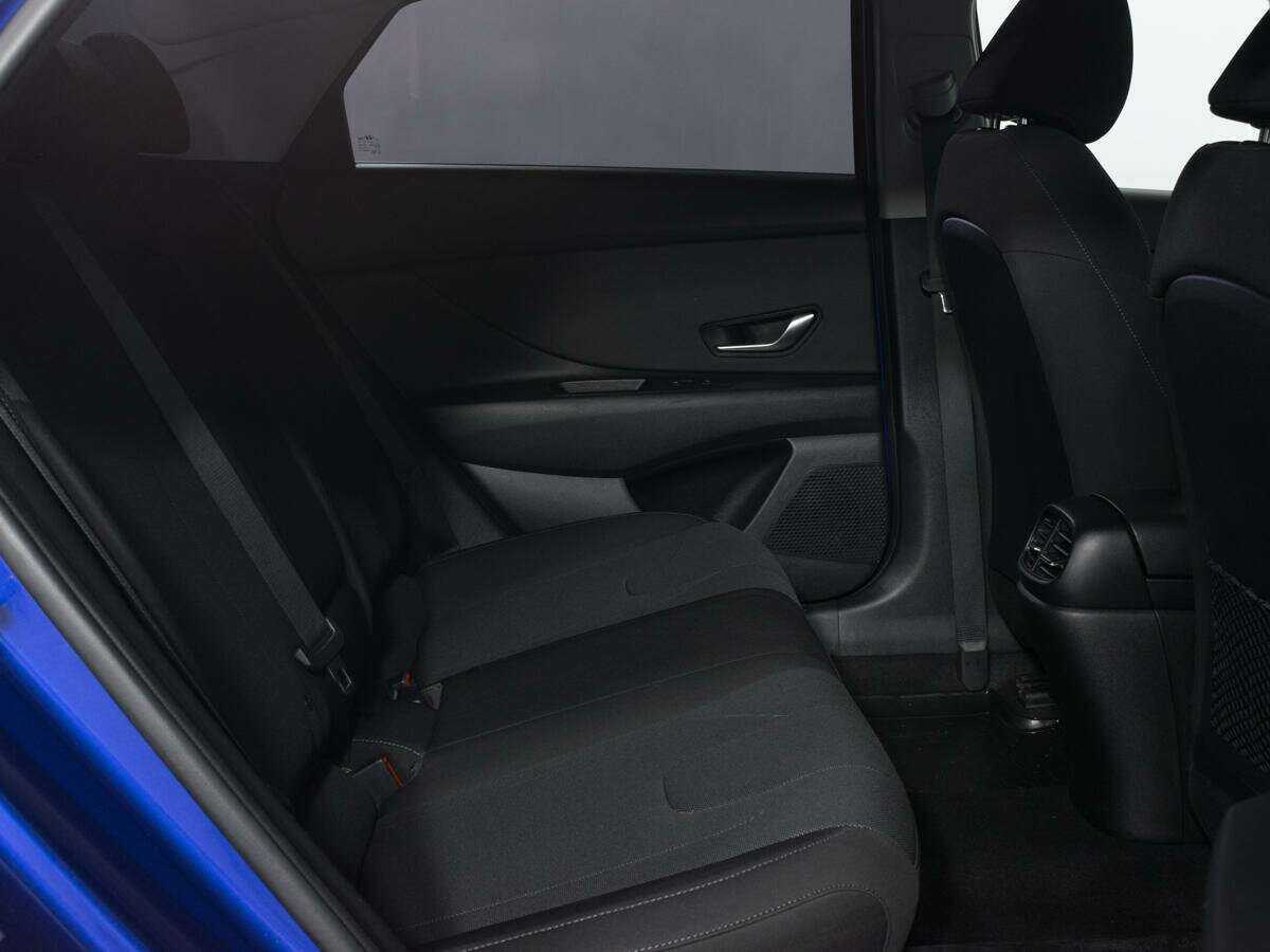 Hyundai Elantra б/у, 2021, Автоматическая. Фото: #9