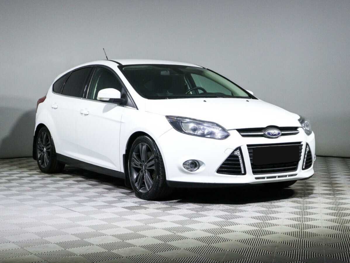Ford Focus б/у, 2013, Механическая. Фото: #2