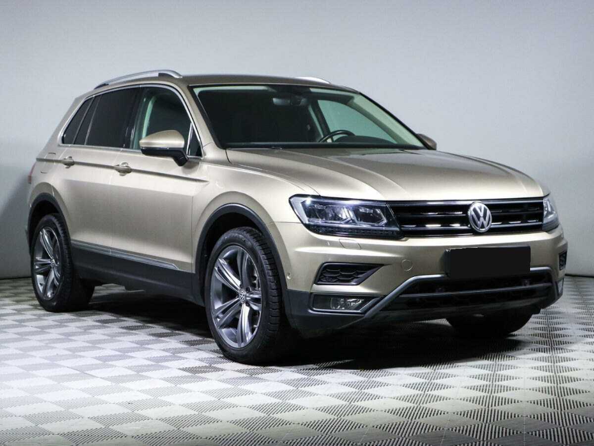 Volkswagen Tiguan б/у, 2017, Роботизированная. Фото: #2