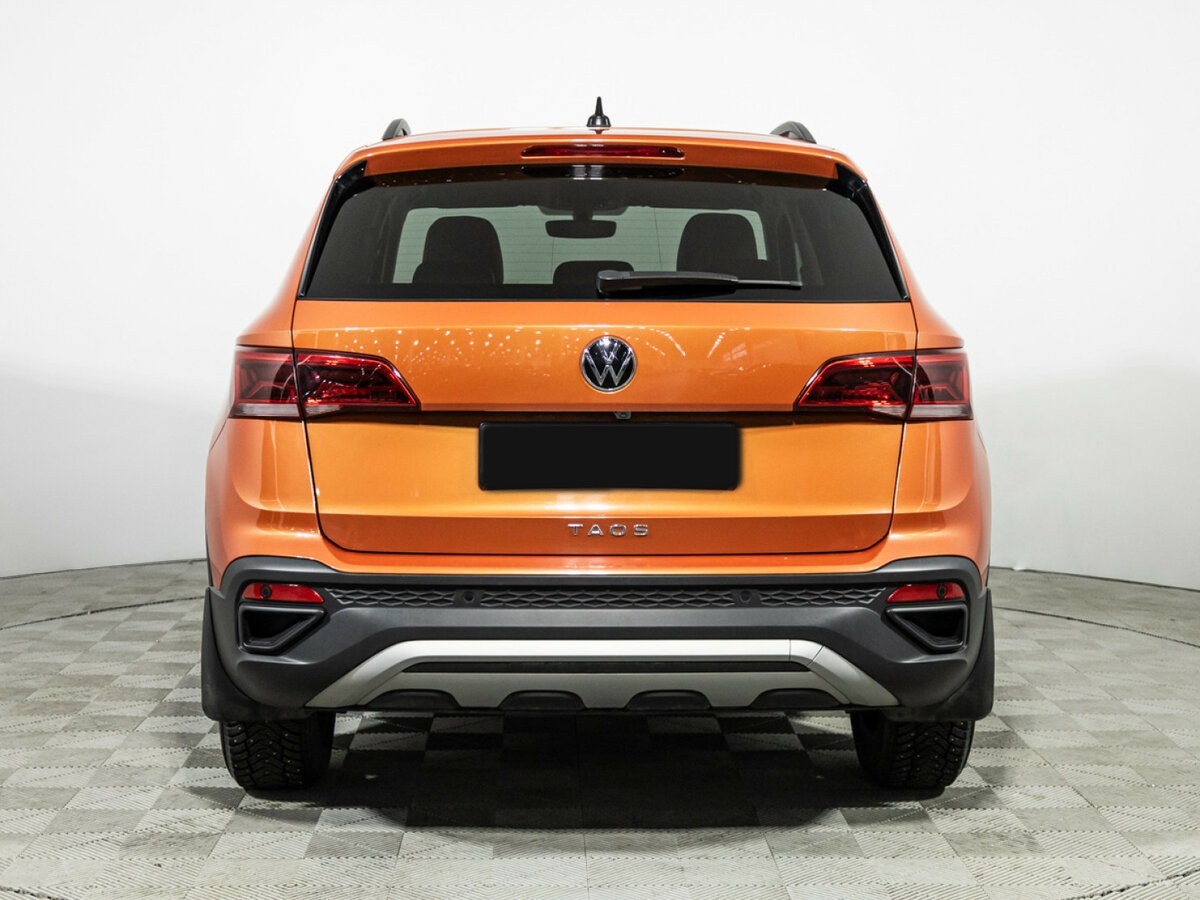 Volkswagen Taos б/у, 2021, Автоматическая. Фото: #4