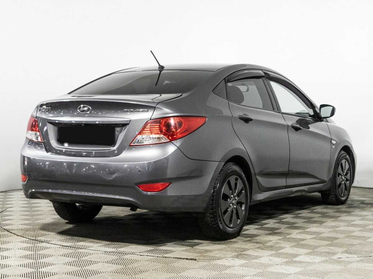 Hyundai Solaris б/у, 2013, Механическая. Фото: #4