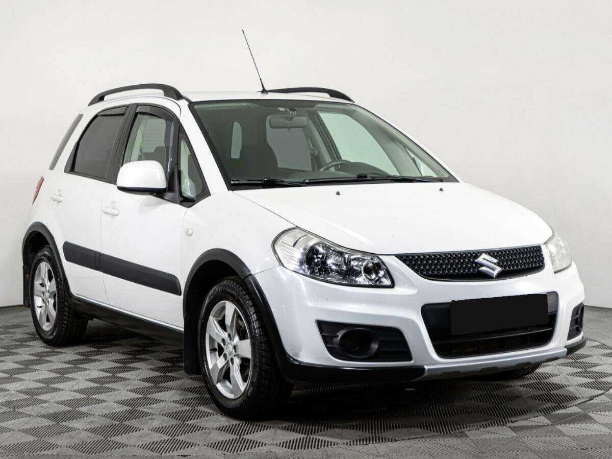 Suzuki SX4 б/у, 2013, Механическая. Фото: #2