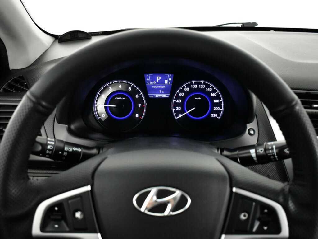 Hyundai Solaris б/у, 2013, Автоматическая. Фото: #10