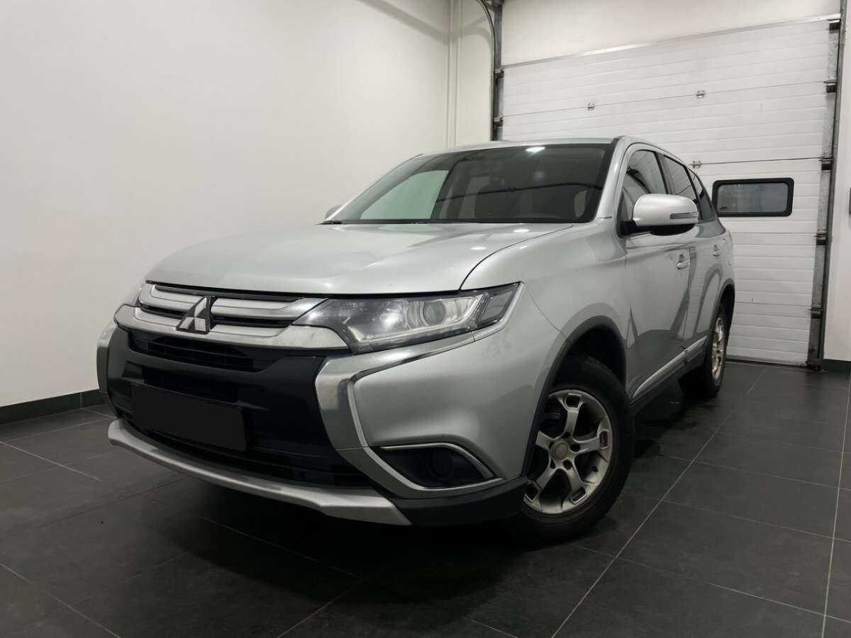 Mitsubishi Outlander б/у, 2016, Вариатор. Фото: #0