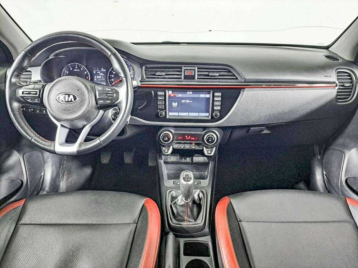 Kia Rio б/у, 2020, Механическая. Фото: #11