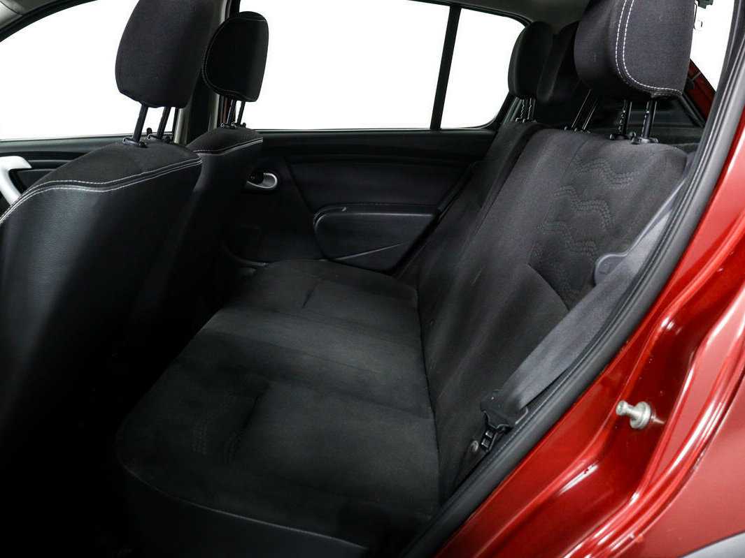 Renault Sandero б/у, 2012, Механическая. Фото: #11