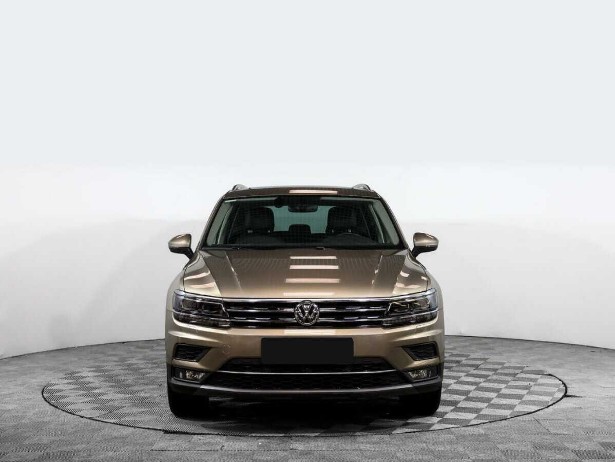 Volkswagen Tiguan б/у, 2017, Роботизированная. Фото: #0