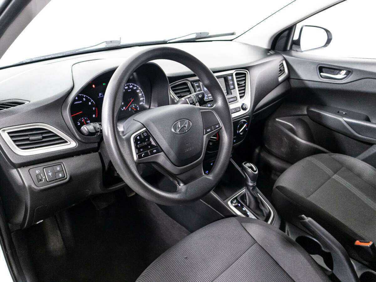 Hyundai Solaris б/у, 2020, Автоматическая. Фото: #10