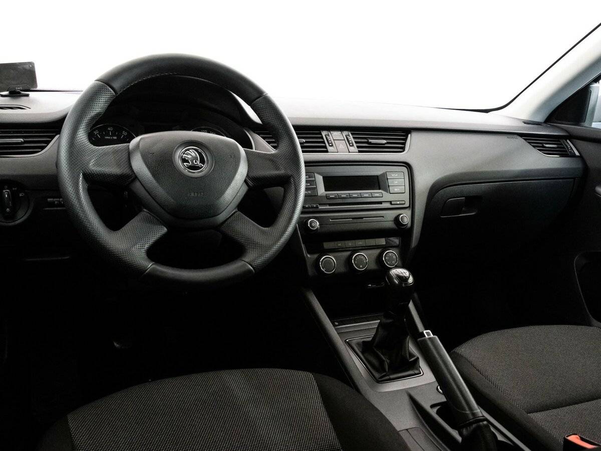 Skoda Octavia б/у, 2013, Механическая. Фото: #10