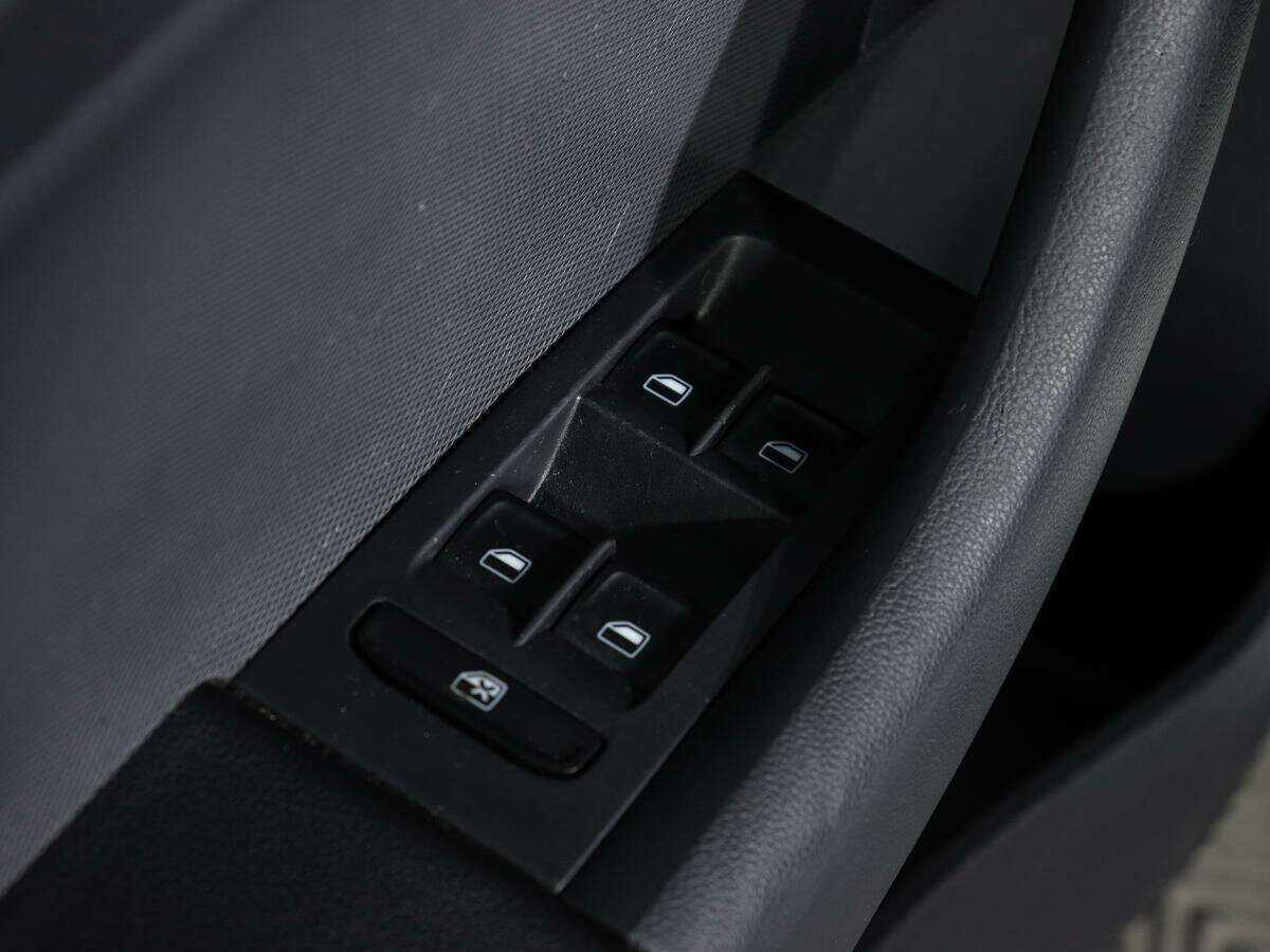 Skoda Rapid б/у, 2014, Автоматическая. Фото: #14
