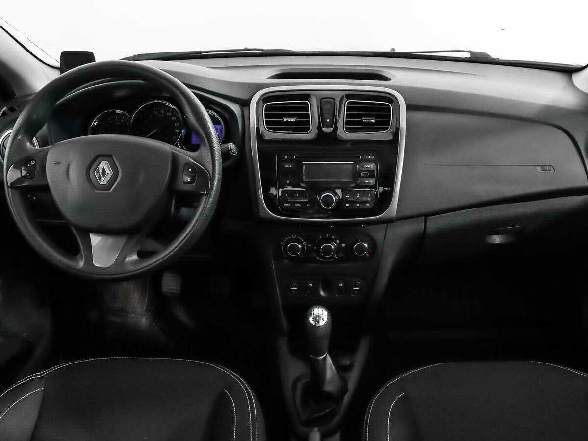 Renault Logan б/у, 2014, Механическая. Фото: #11