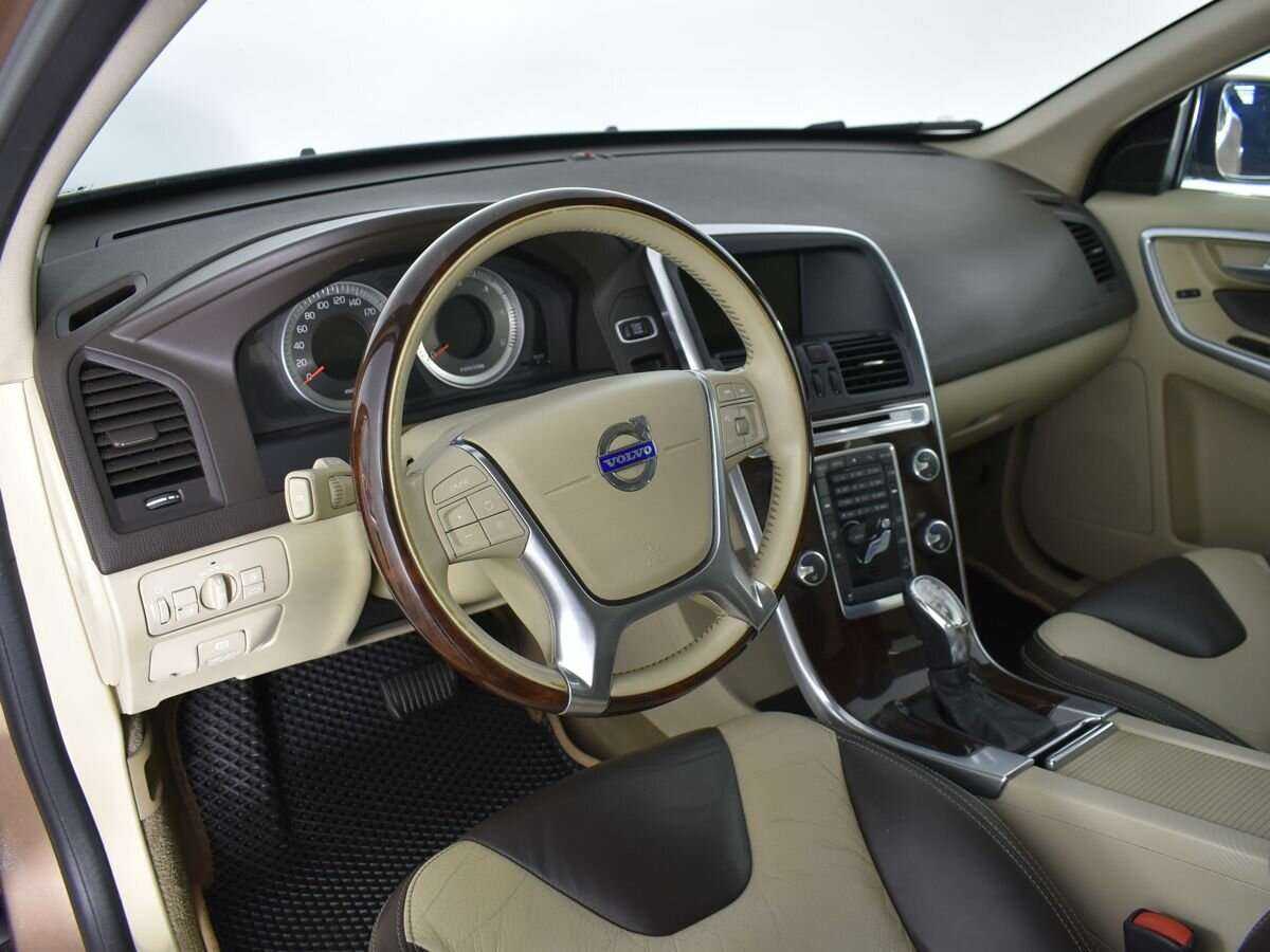 Volvo XC60 б/у, 2013, Автоматическая. Фото: #6