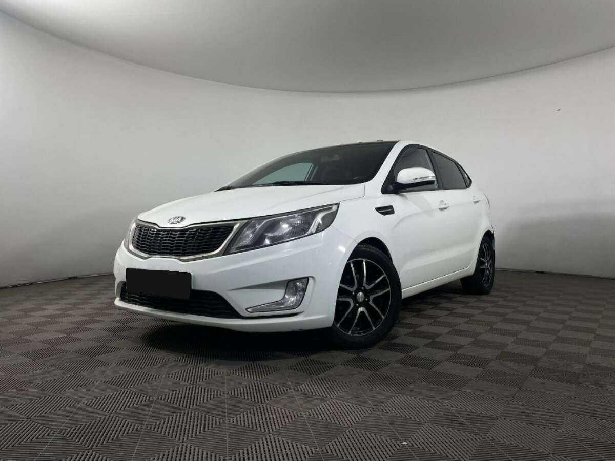 Kia Rio б/у, 2013, Механическая. Посмотреть фото