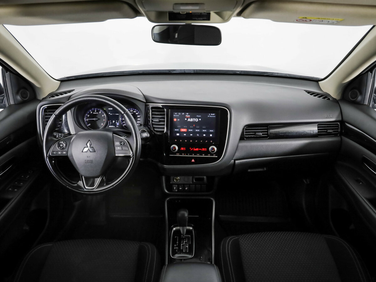 Mitsubishi Outlander б/у, 2021, Вариатор. Фото: #9