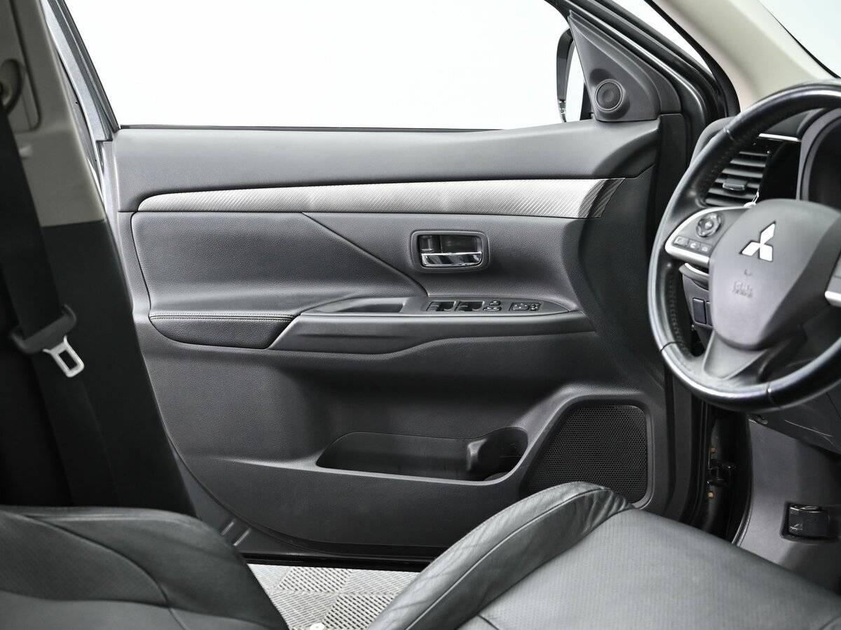 Mitsubishi Outlander б/у, 2014, Вариатор. Фото: #6