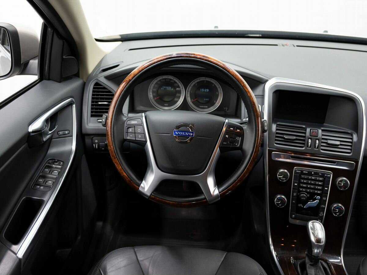 Volvo XC60 б/у, 2012, Автоматическая. Фото: #13