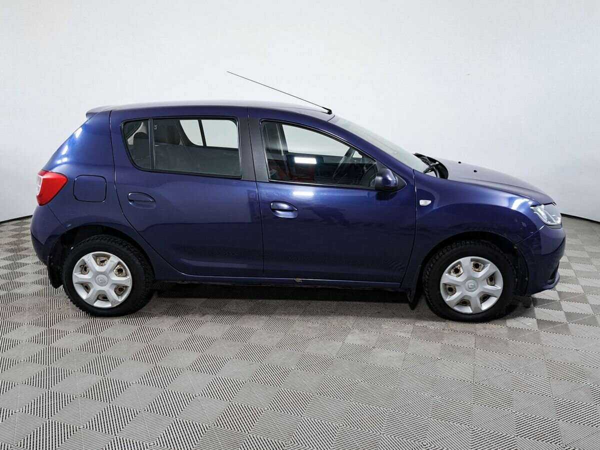 Renault Sandero б/у, 2015, Механическая. Фото: #3